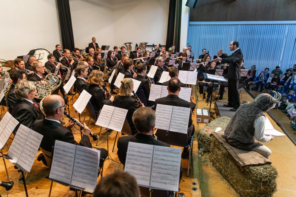 Blasorchester Neuenkirch unter der Leitung von Roger Meier (Foto: Roman Beer)