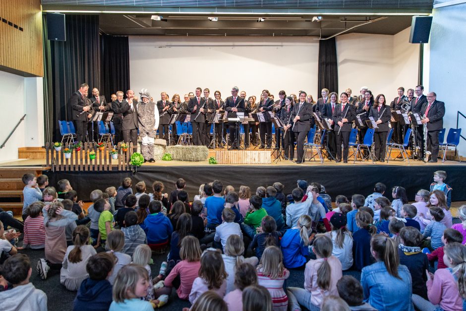 Begeistertes Publikum und strahlende Kinderaugen (Foto: Roman Beer)